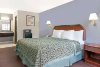 دايز إن باي ويندام رويدوسو داونز