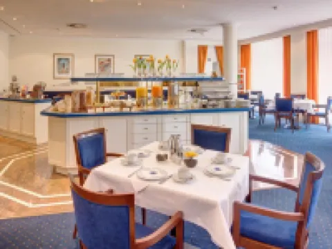 亞歷山大公園酒店