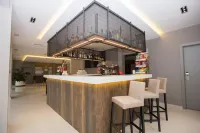 Hotel Perla - バー