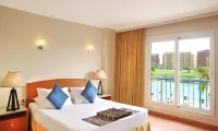 Golf Porto Marina Hotels near El Alamein War Cemetery - British