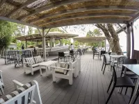 Olive Press Hotel & Apartments