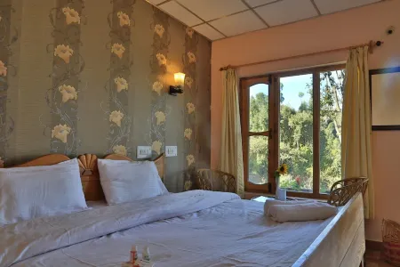 Parwati Resort - A Luxury Himalaya View Resort in Patal Bhuvaneshwar