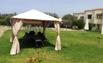 Bougainvillea Hotel Apartments - Housity