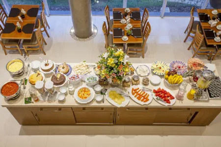 São Carlos Marklin Suítes Отели в г. Сан-Карлус