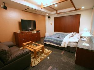 Hotel Sari Resort Takinoyashiro (Adults Only)