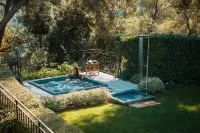 Hotel Spa & Restaurant Cantemerle - Hot Tub