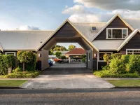 Matamata Central Motel Hotels near Hobbiton™ Movie Set