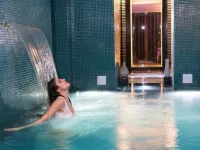 Hotel C2 - Hot Tub