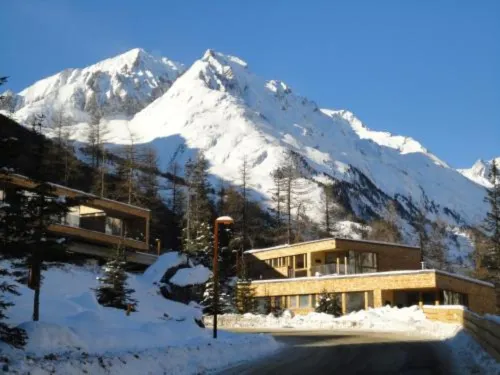 Gradonna Mountain Resort Chalets & Hotel Hotels in Heiligenblut