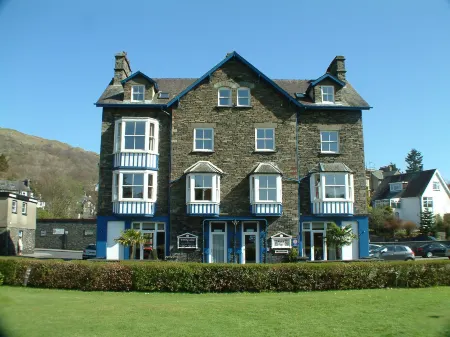 Brathay Lodge Отели рядом с достопримечательностью «Bridge House»
