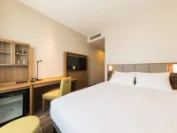 JR-EAST HOTEL METS MEJIRO Các khách sạn gần Đền Homyo-ji Temple