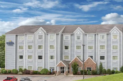 Microtel Inn & Suites by Wyndham Waynesburg Hotel a Franklin Township