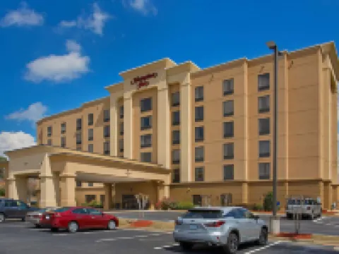 Hampton Inn Covington Hotels in Covington