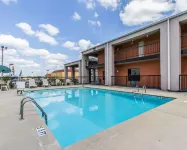 Quality Inn Cullman I-65 Exit 310 - Pools