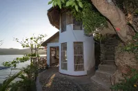 Borac Bay Bungalows Hotel and Resort Hotels in 
