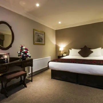Harrington Hall Hotels near The Book of Kells Experience
