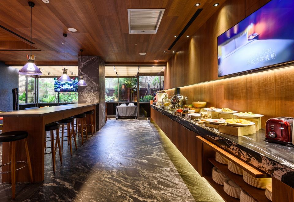 인하우스 호텔 타이중의 깔끔한 객실 내부