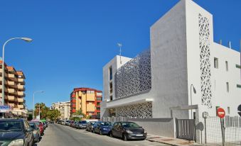 Carihuela Suites