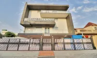 Treebo Grand Town House Hotels in Faridabad