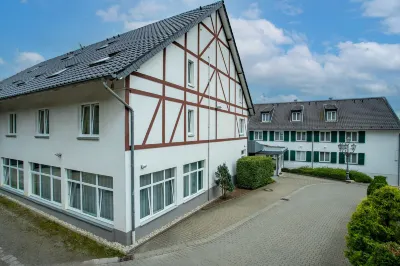Waldhotel Eskeshof Hotels near Engels residenceEngels residence