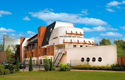 Holiday Beach Budapest Wellness Hotel with Sauna Park Hotels in Szentendre