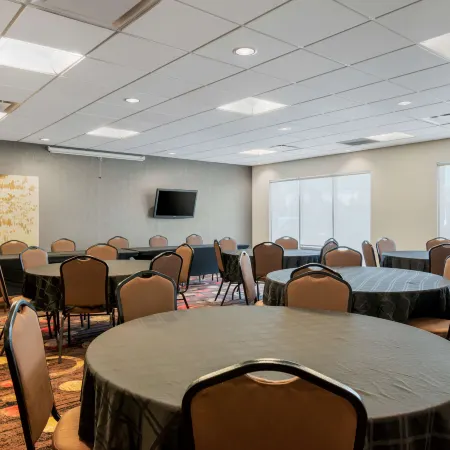 Best Western Plus Eastgate Inn  Suites