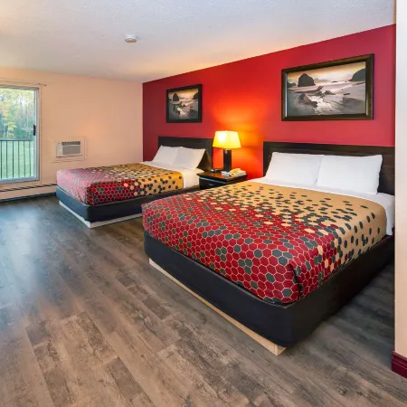 Econo Lodge Hotels in Edson