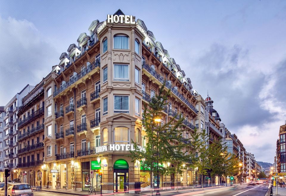 hotel overview picture