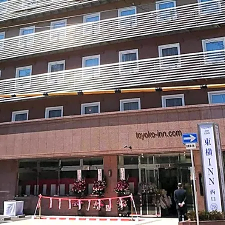 Toyoko Inn Osaka Kyobashi Sakuranomiya Отели рядом с достопримечательностью «Осака-дзе зал»