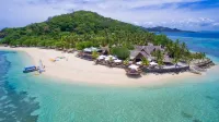 Castaway Island Fiji - Beach