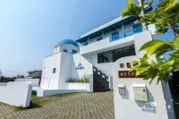 Blue White Hotell i Wujie Township