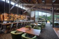 Salishan Coastal Lodge - bar