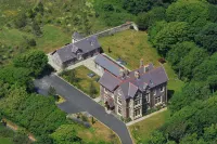 Penrhiw Priory - parking