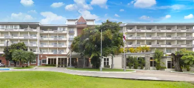 Radisson Hotel Panama Canal فنادق في Playa Bonita Village