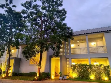 NAN Nakara Boutique