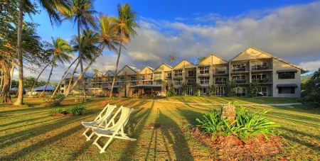 Castaways Resort & Spa on Mission Beach