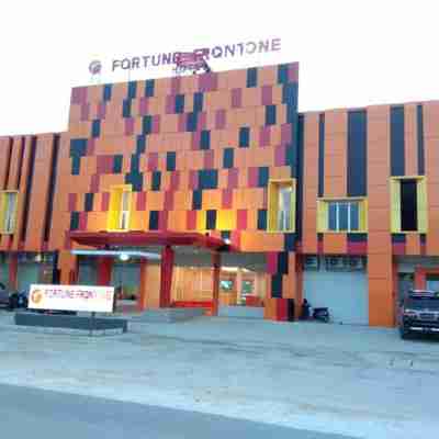 Hotel Fortune Kendari and Convention Hotel Exterior