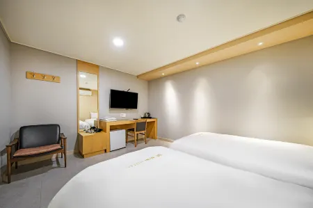 Mini Hotel 141