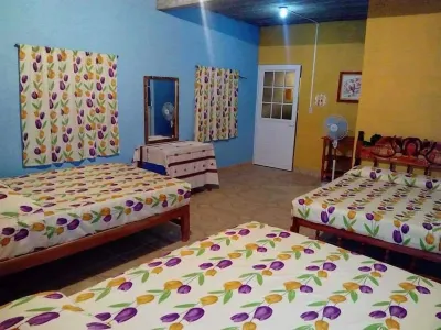 Una Estrella Casa de Huéspedes Hotels near Rancho El Vergel