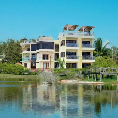 Hotel la Laguna Galapagos Hotels in Puerto Villamil