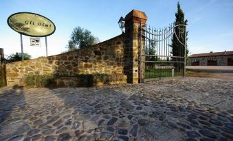 Agriturismo la Poderina e Gli Olmi