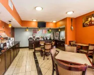 Comfort Inn & Suites Lincoln I-20 - sarapan