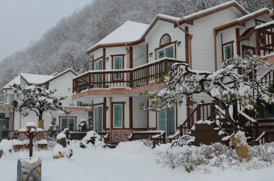 Forest of Color Pension Hotels in Hongcheon-gun