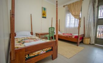 Virunga Campsite and Backpackers - Housity