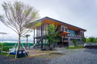 Bangpakong Boat Club Hotels near พระธาตุภูริทัต Puritat Pagoda