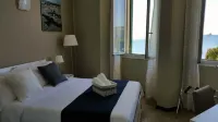 Luna Rooms Hotels in Savona