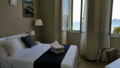 Luna Rooms Các khách sạn ở Savona