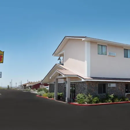 Super 8 by Wyndham Las Cruces/White Sands Area
