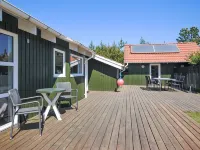 "Heggi" - 900m from the Sea