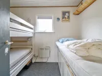 "Jorie" - 100m from the Sea